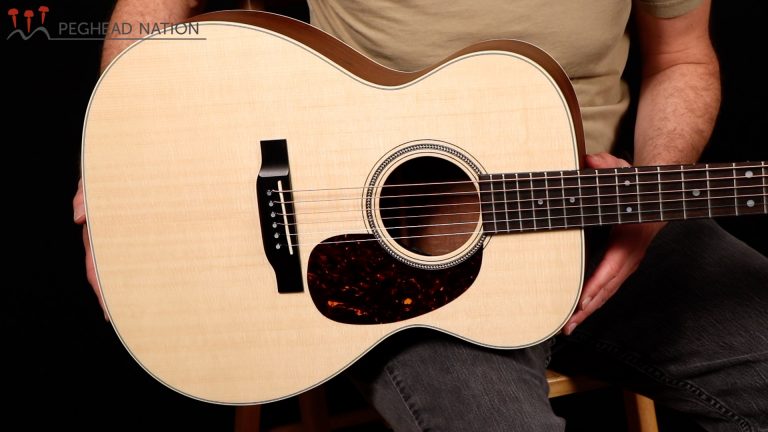 article: Martin 000-16E