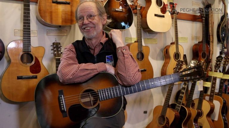 article: 1932 Martin 00-18