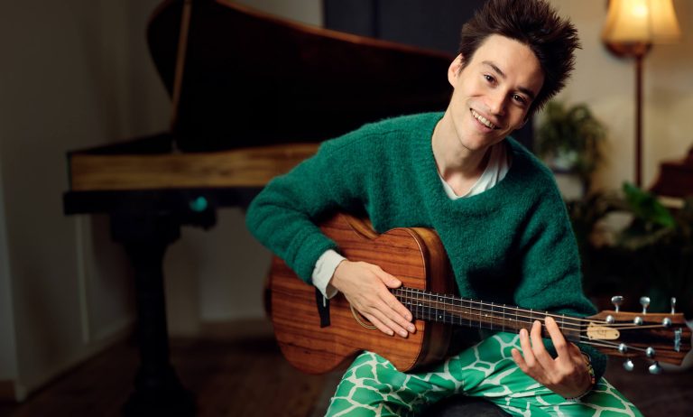 article: Jacob Collier Signature Models | Taylor Guitars
