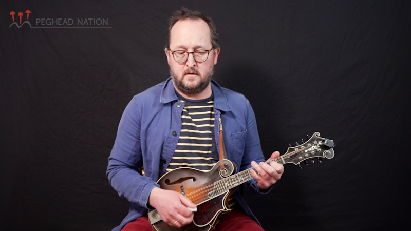 Joe K Walsh teaching his Advancing Mandolinist course